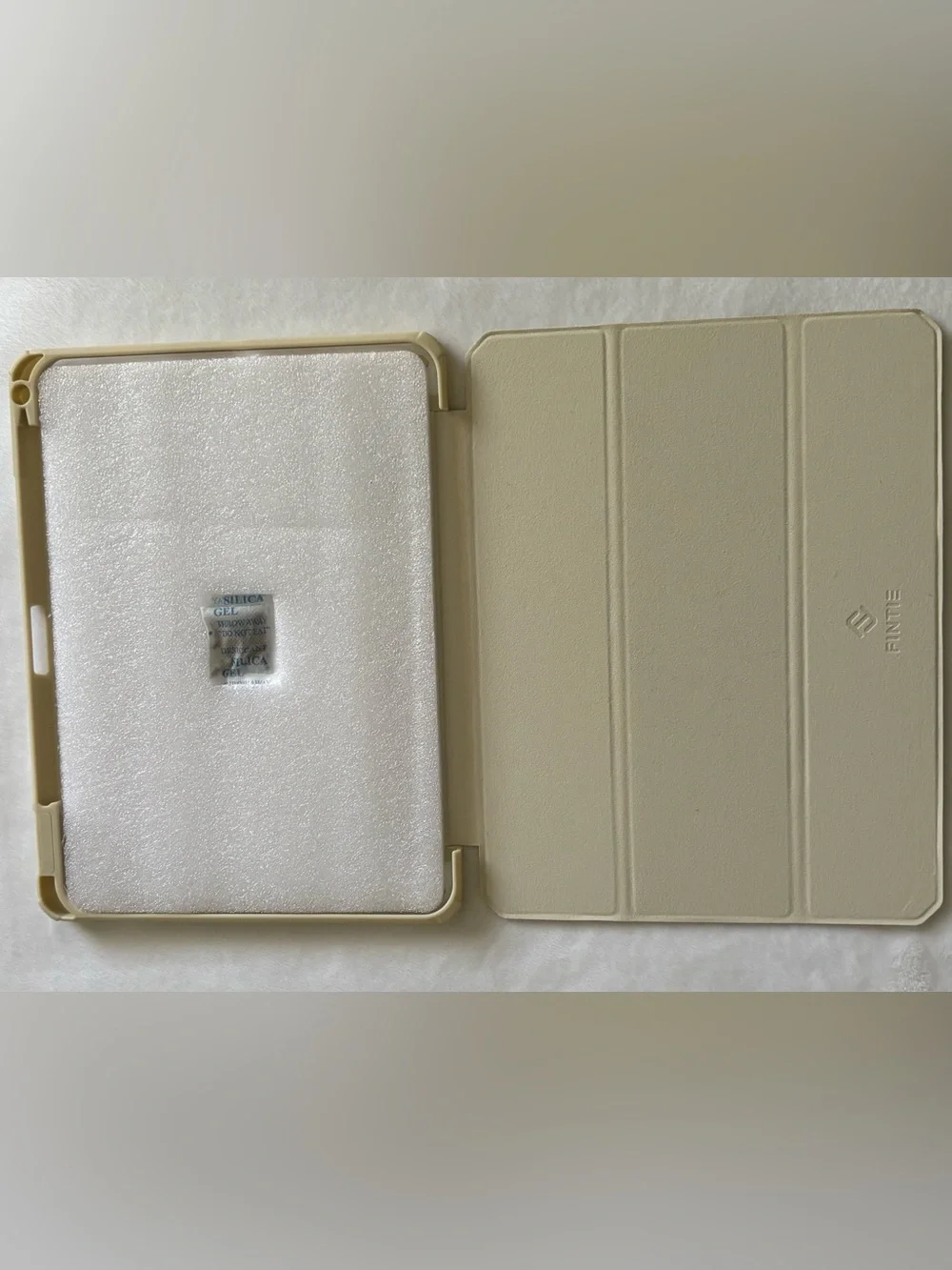 Starlight slim Ipad A16 case with pencil holder